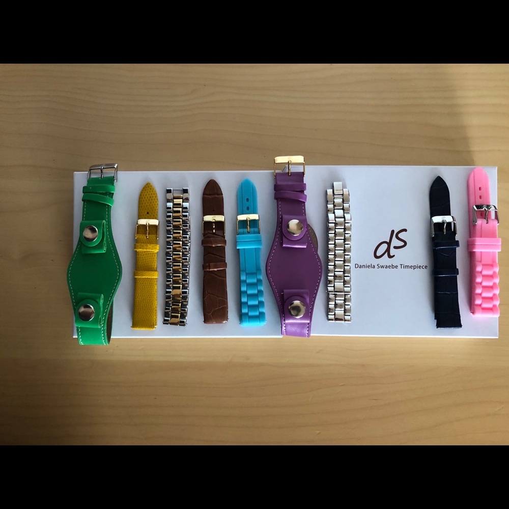Daniela Swaebe - interchangeable watch bands